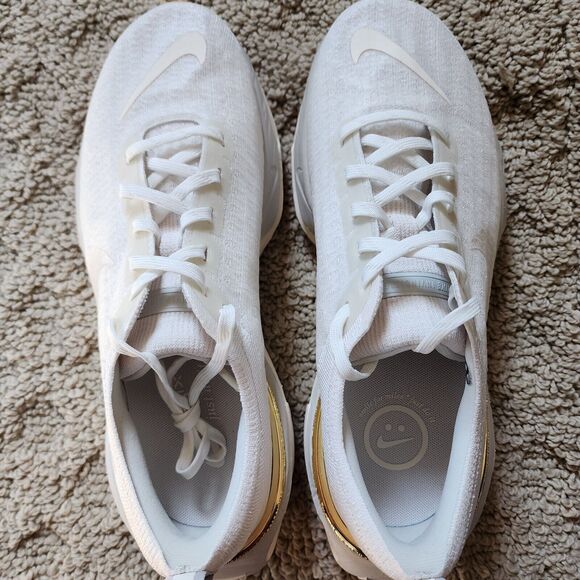 Wmns Nike ZoomX Invincible 3 Light Bone Sail Gum Brand New Sz 10 - Picture 5 of 8